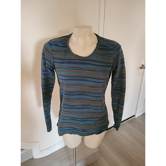 Exofficio Women's blouse Blue striped M stretch pullover top Outdoor Breathable - Picture 1 of 8